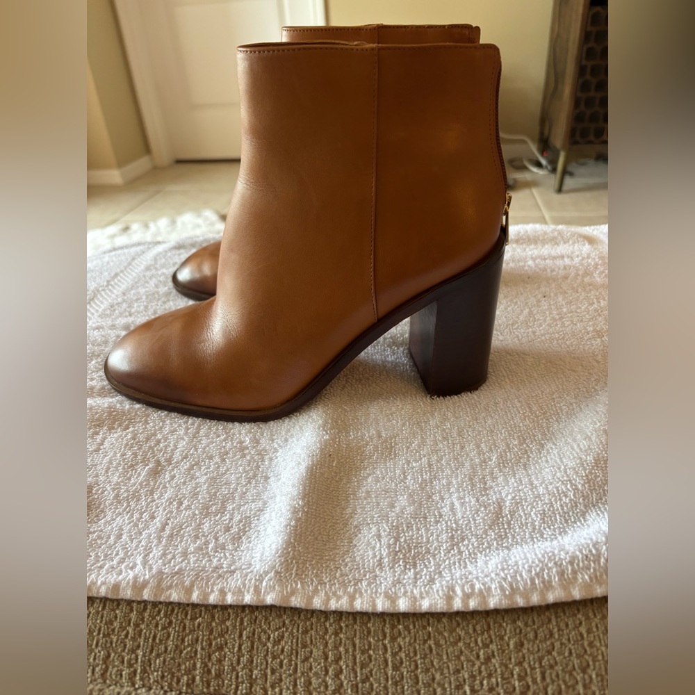 ANTONIO MELANI Tan Leather Heeled Boots